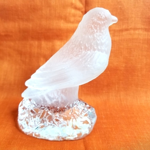 Lindshammar Sweden Frosted Crystal Bird Sculpture Figurine - Picture 2 of 9
